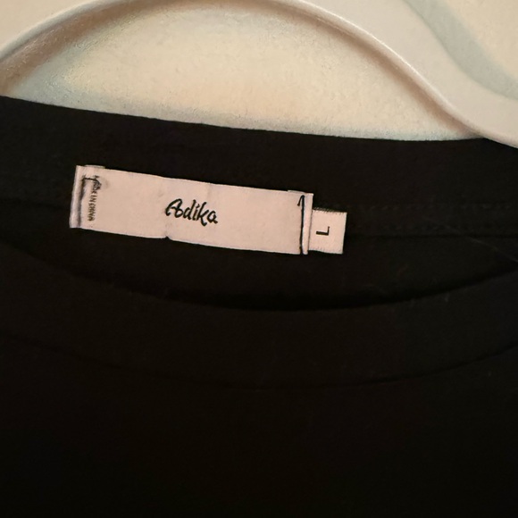 Adika Graphic Tee - Picture 5 of 6